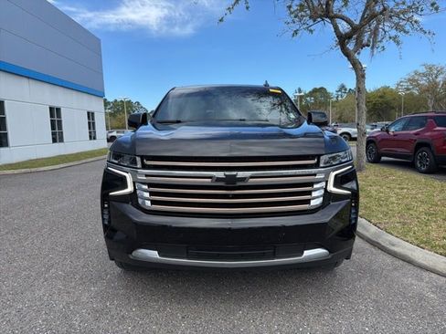 Used 2022 Chevrolet Tahoe High Country image 2