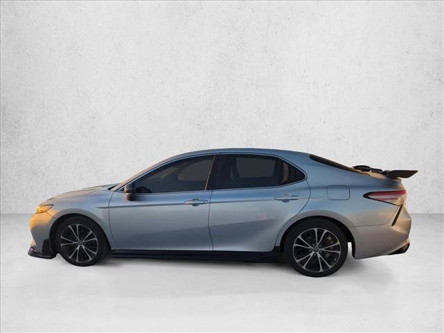 Used 2018 Toyota Camry SE w/ Convenience Package FWD image 5