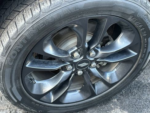 Used 2021 Dodge Durango R/T w/ Blacktop Package image 7