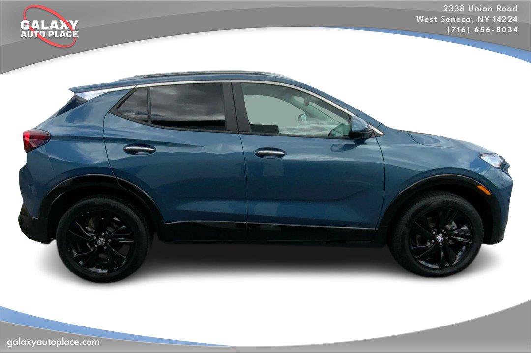 Used 2024 Buick Encore GX Sport Touring AWD/4WD image 4