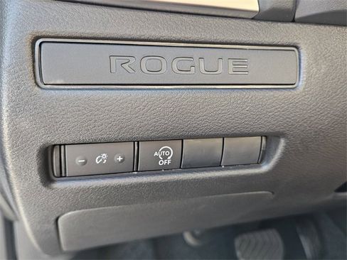 New 2026 Nissan Rogue S image 24