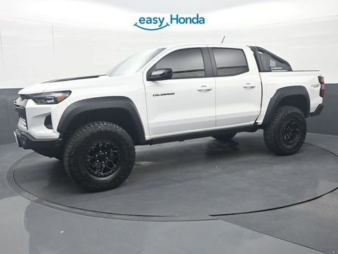 Used 2024 Chevrolet Colorado ZR2 w/ ZR2 Bison Edition AWD/4WD image 4
