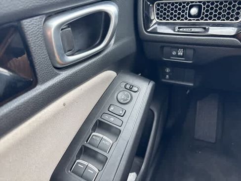 Used 2023 Honda Civic EX image 12