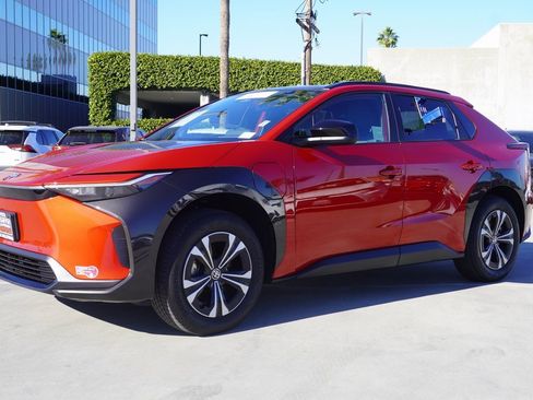 Certified 2023 Toyota bZ4X XLE image 4