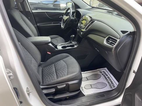 Used 2018 Chevrolet Equinox LT w/ LT True North Edition AWD/4WD image 23