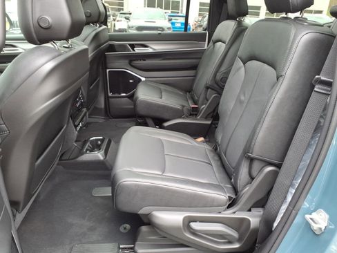 New 2026 Jeep Grand Wagoneer Limited image 8