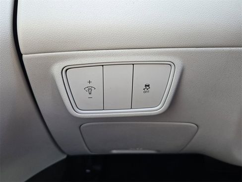 Certified 2023 Hyundai Tucson SE image 24