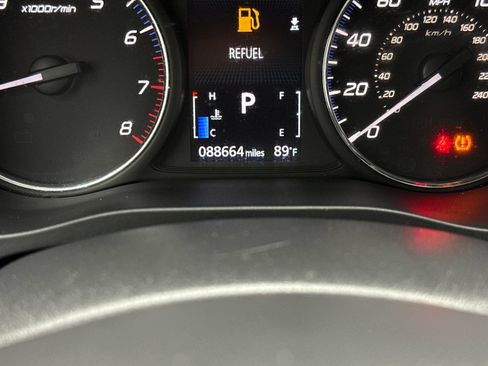 Used 2020 Mitsubishi Outlander LE FWD image 22