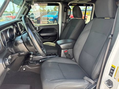 Used 2020 Jeep Wrangler Unlimited Sport S AWD/4WD image 12