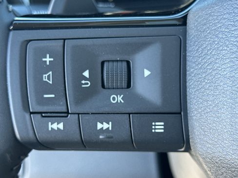 New 2026 Nissan Pathfinder SL w/ SL Premium Package image 27