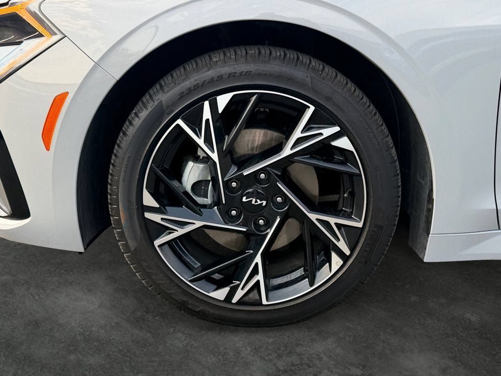 Used 2025 Kia K5 GT-Line FWD image 4
