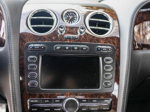 Used 2006 Bentley Flying Spur Flying Spur image 23