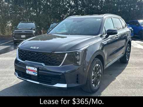 New 2026 Kia Sorento S image 1