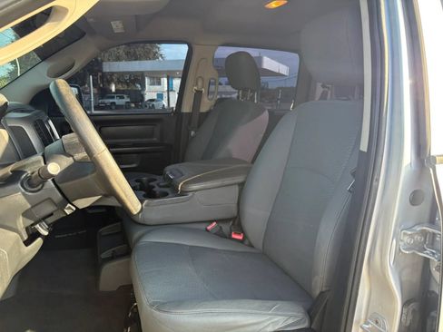 Used 2014 RAM 1500 Express AWD/4WD image 7