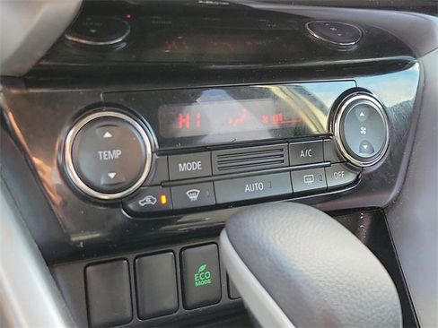 Used 2020 Mitsubishi Eclipse Cross ES image 20