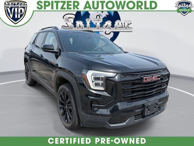 Used 2026 GMC Terrain Elevation w/ Elevation Premium Package FWD image 1