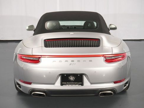 Used 2019 Porsche 911 Carrera 4 AWD/4WD image 20