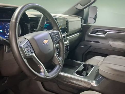 Used 2026 Chevrolet Silverado 3500 LTZ w/ LTZ Premium Package AWD/4WD image 23