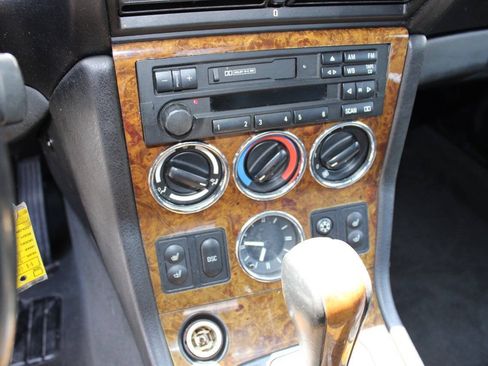 Used 2002 BMW Z3 3.0i RWD image 15