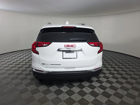 Used 2020 GMC Terrain SLT FWD image 4