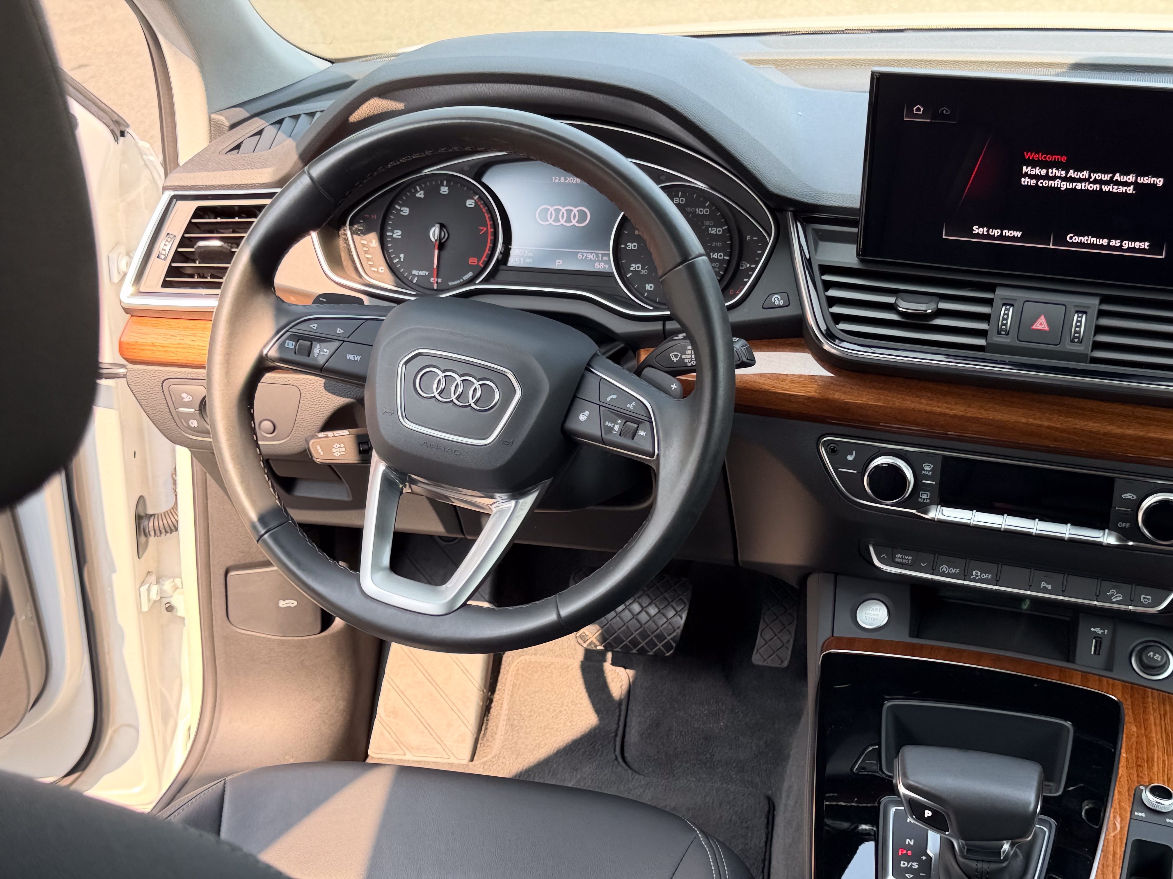 Used 2023 Audi Q5 2.0T Premium w/ Convenience Package AWD/4WD image 23