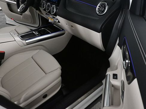 New 2026 Mercedes-Benz GLA 250 GLA 250 image 23