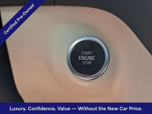 Certified 2024 Volvo XC40 B5 Plus w/ Protection Package Premier AWD/4WD image 25