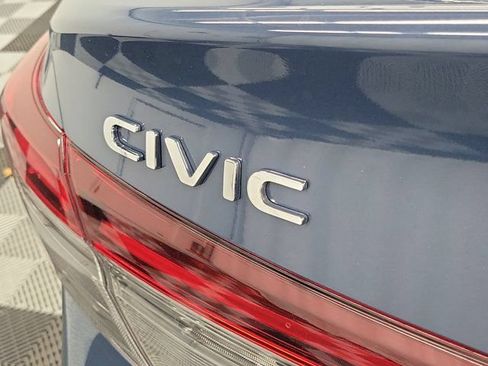 Certified 2025 Honda Civic Sport image 8