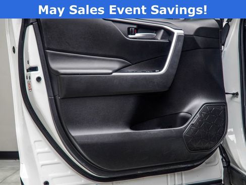 Used 2024 Toyota RAV4 XLE AWD/4WD image 34