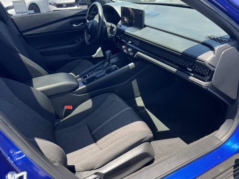 Used 2023 Honda Accord Sport image 29