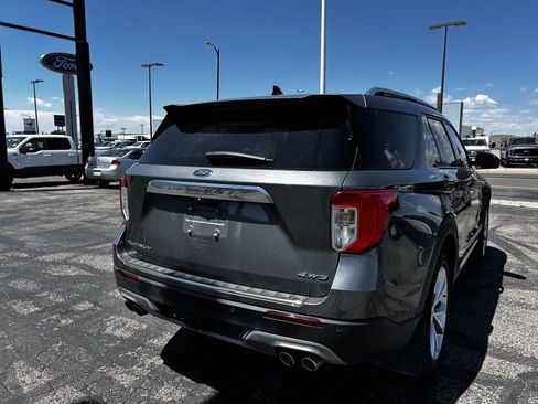 Used 2023 Ford Explorer Platinum w/ Premium Technology Package AWD/4WD image 6
