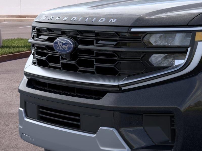 New 2026 Ford Expedition Max Platinum w/ Driver's Package AWD/4WD image 17