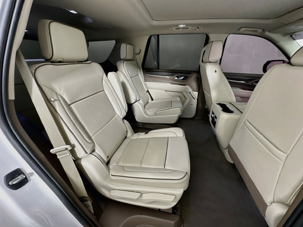 Used 2023 GMC Yukon Denali AWD/4WD image 29