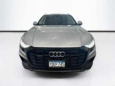 Used 2019 Audi Q8 Prestige w/ Adaptive Chassis Package AWD/4WD image 2