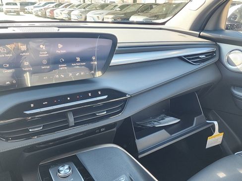 New 2026 Buick Enclave Avenir image 36