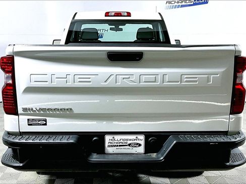 Used 2021 Chevrolet Silverado 1500 W/T image 4