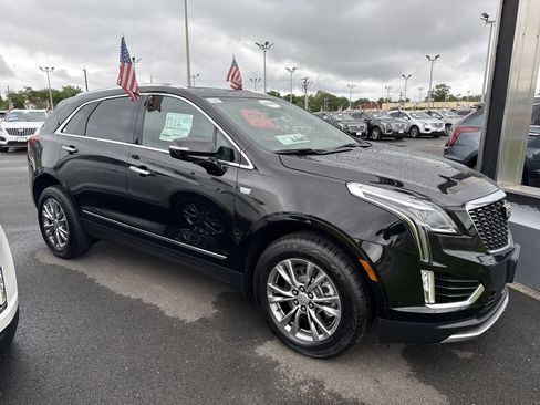 Used 2023 Cadillac XT5 Premium Luxury image 5