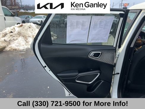 Certified 2023 Kia Soul LX image 45