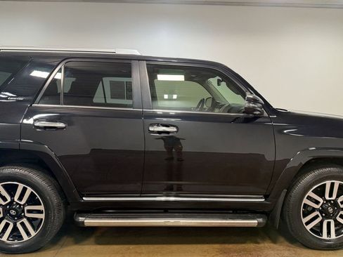 Used 2021 Toyota 4Runner Limited image 32