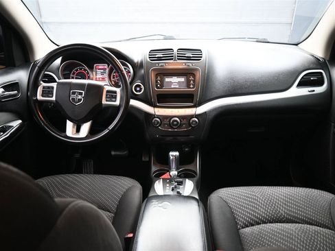 Used 2017 Dodge Journey SE w/ Flexible Seating Group FWD image 12