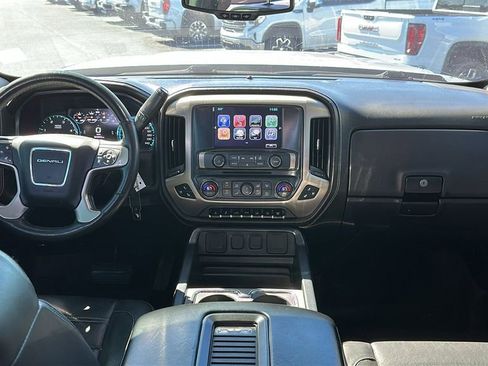 Used 2018 GMC Sierra 2500 Denali w/ Duramax Plus Package image 10