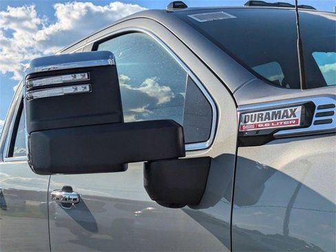 New 2025 GMC Sierra 2500 Denali w/ Denali Reserve Package image 12