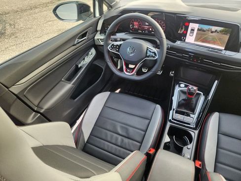 Used 2024 Volkswagen GTI SE FWD image 11
