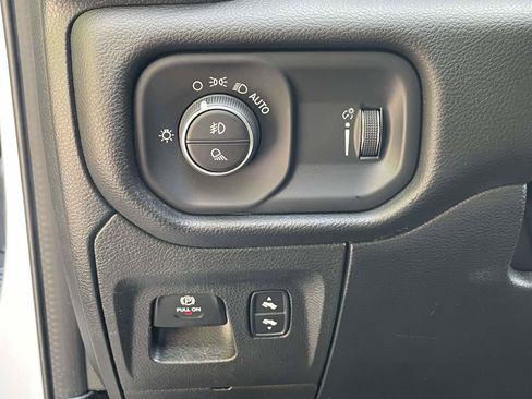 Used 2023 RAM 1500 Big Horn AWD/4WD image 20