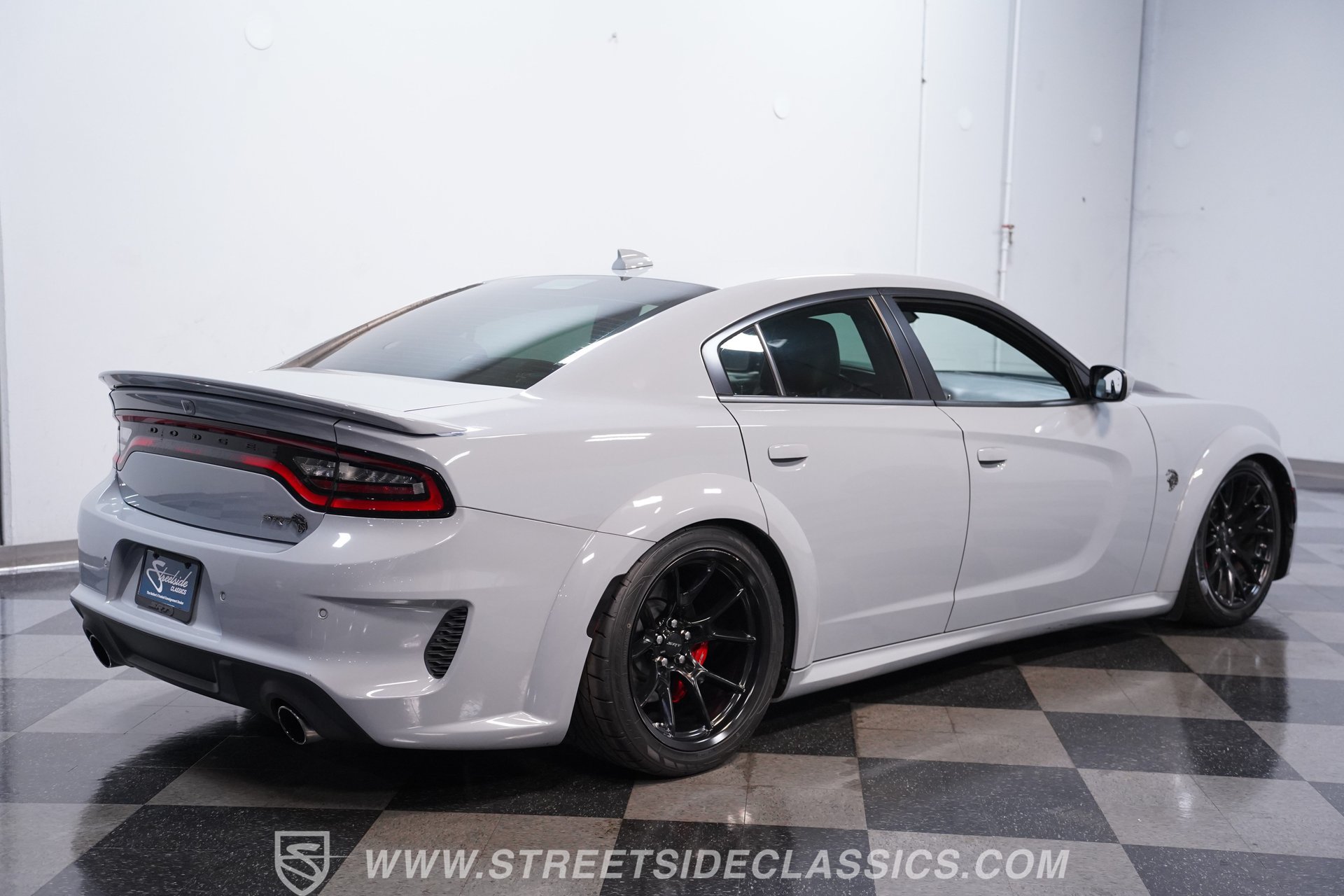 Used 2021 Dodge Charger SRT Hellcat RWD image 12