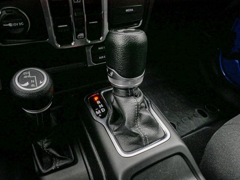 Used 2024 Jeep Wrangler Sahara w/ Safety Group image 25