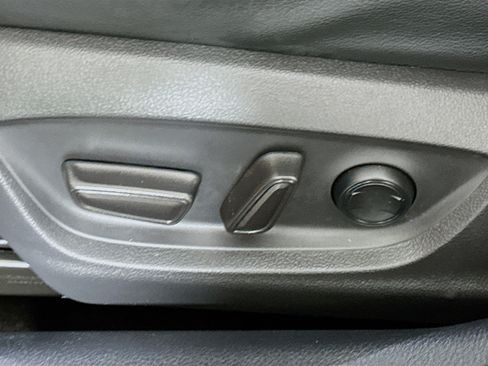 Used 2021 Toyota Camry XSE image 13