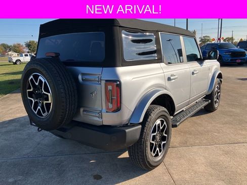 Used 2024 Ford Bronco Outer Banks image 7