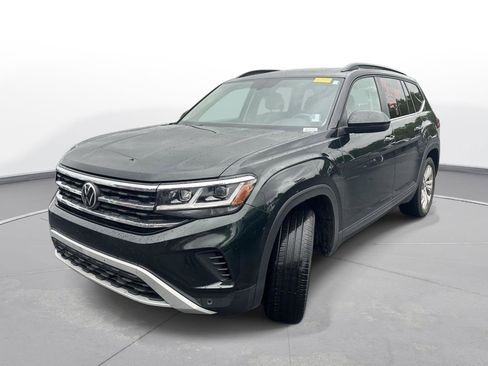 Used 2021 Volkswagen Atlas SE w/ Panoramic Sunroof Package FWD image 2