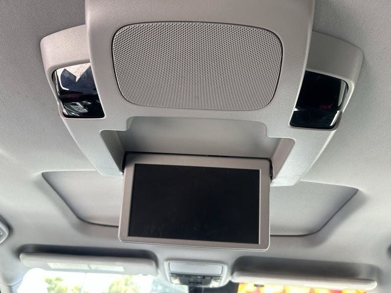 Used 2019 Honda Pilot Elite image 18
